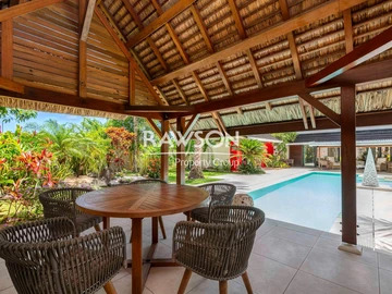 4 Bedroom Villa