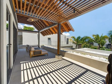 4 Bedroom Villa