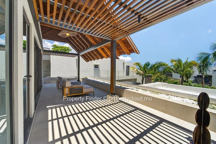 Exclusive Beachfront Villas - For Sale - Black River