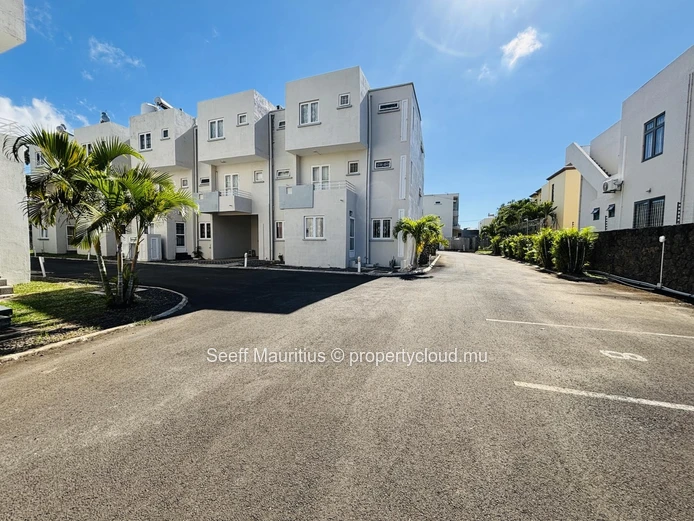 Modern 3-Storey Townhouse for Rent