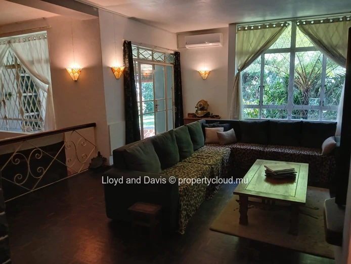 Versatile Residential Estate with Main House & Independent Cottage