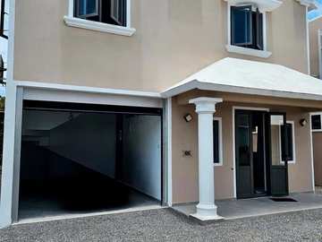 Townhouse, Duplex de 3 Chambres