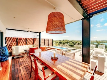 4 Bedroom Apartment