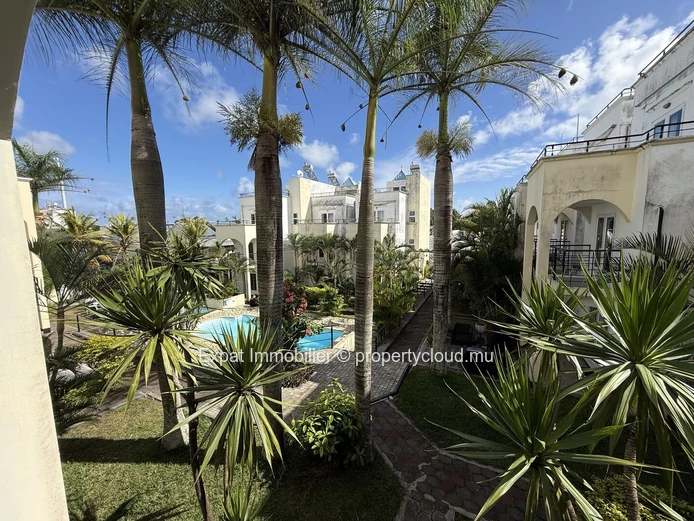 Triplex 3 Chambres En Résidence Sécurisée Avec Piscine – Grand Baie