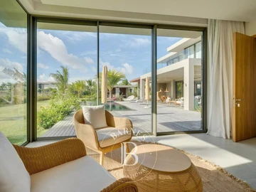 4 Bedroom Villa