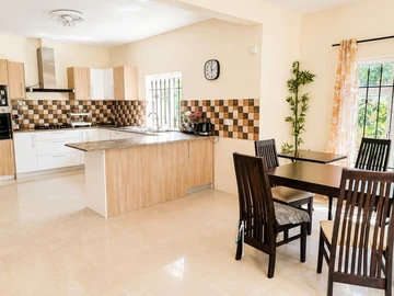 4 Bedroom House