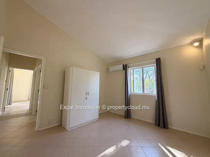 Renovated Family Home with Large Garden and Pool – For Rent in Petite Rivière Noire