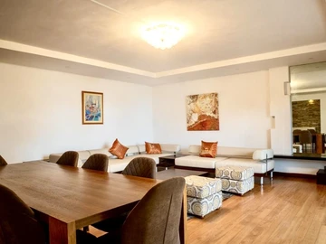 Spacious and Well-Maintained Town House in Floreal