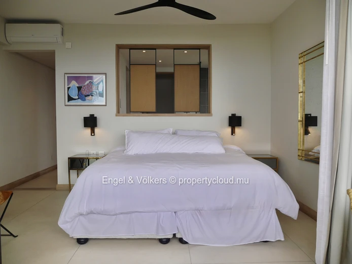 Ocean-View Penthouse with Private Pool in Pointe aux Canonniers