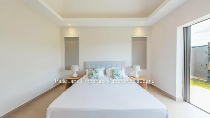 Élégante villa de 4 chambres avec vue panoramique sur la montagne et piscine privée