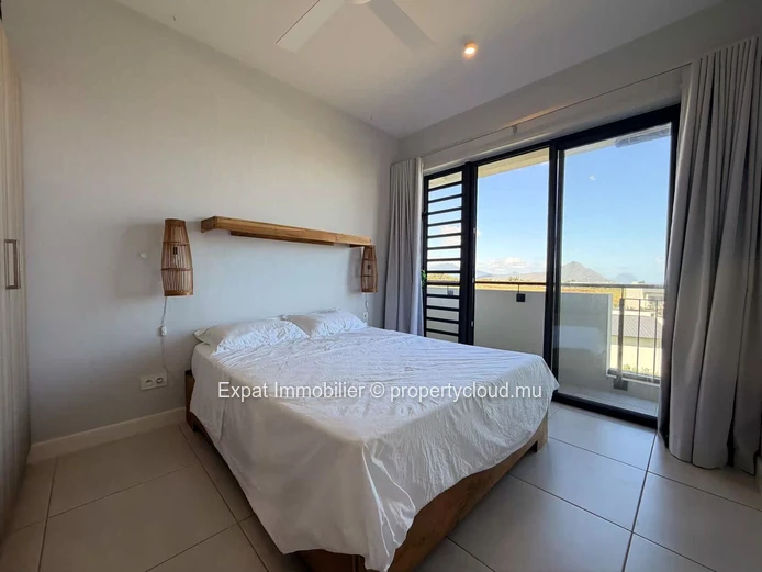Appartement neuf 2 chambres avec grande terrasse et vue mer – À louer à Cascavelle