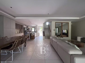 3 Bedroom Townhouse, Duplex