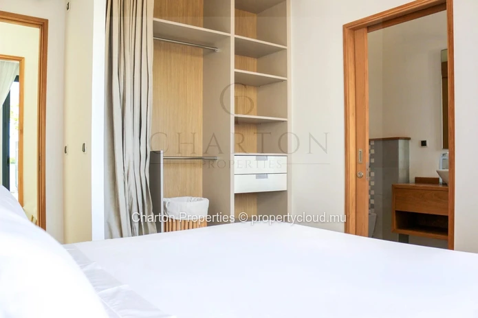 Contemporary 4-bedroom villa with a pool in a stunning natural setting in private Tamarin