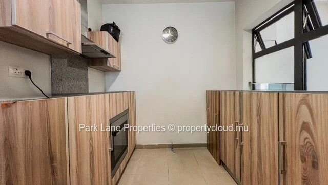 Charmant appartement de 2 chambres avec piscine privée à Sodnac