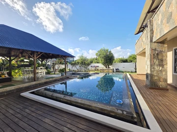 4 Bedroom Villa