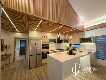 4 Bedroom Villa