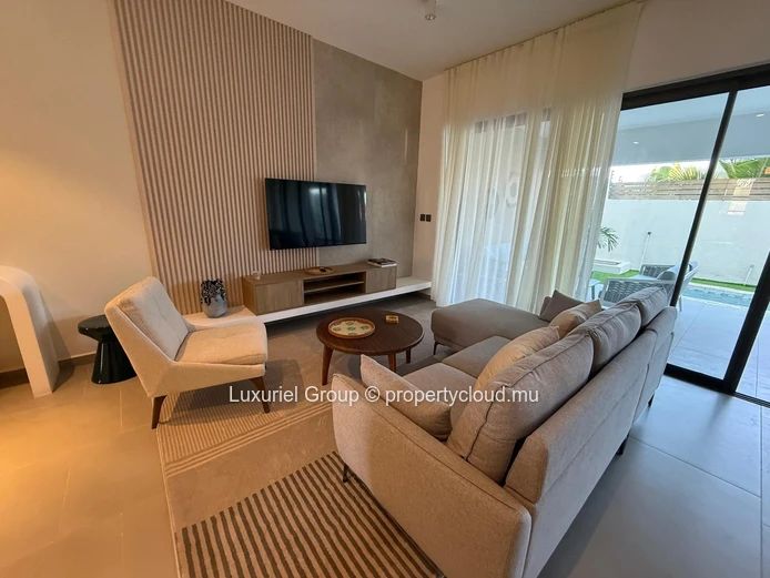 Vie Moderne À Grand Baie – 3 Chambres En Suite, Piscine Privée & Terrasse