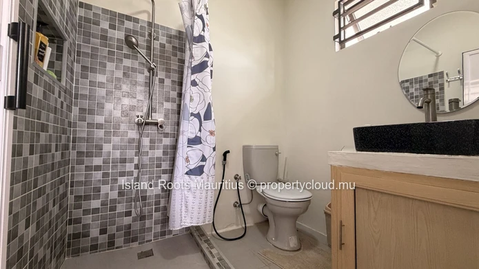 Cosy Little House for Rent at Trou aux Biches