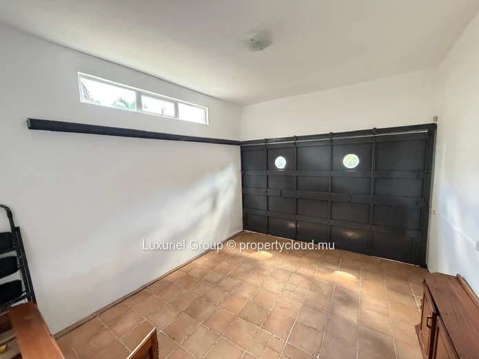  Villa for Rent in Pointe aux Canonniers
