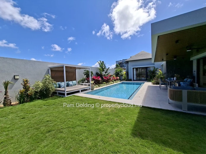 Grand Baie – Maison à vendre – Pam Golding Mauritius