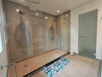 3 Bedroom Townhouse, Duplex