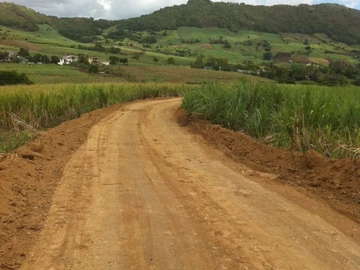 <br/>Desirable Large Block of Land with Superb Mountain and Sea Views! Superb Luxury, Surprisingly Affordable!