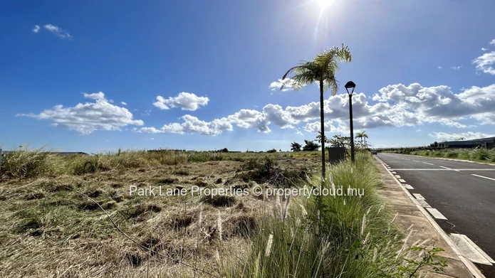  Ideally located Residential Plot with Mountain Views in Gated Community