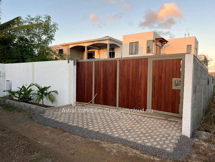 Modern G+1 Villa with Swimming Pool – Semi-Furnished