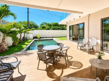 4 Bedroom Villa