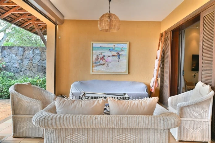 Villa de Luxe d'Exception à Tamarin | Domaine Golfique Privé & Art de Vivre Exclusif