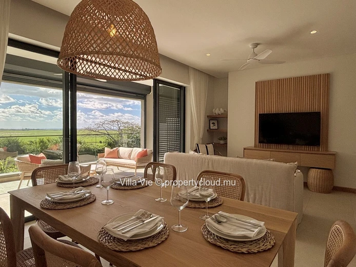 Belle Vue - Beautiful 4-bedroom apartment with stunning views (Sole Mandate)