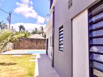 4 Bedroom Villa