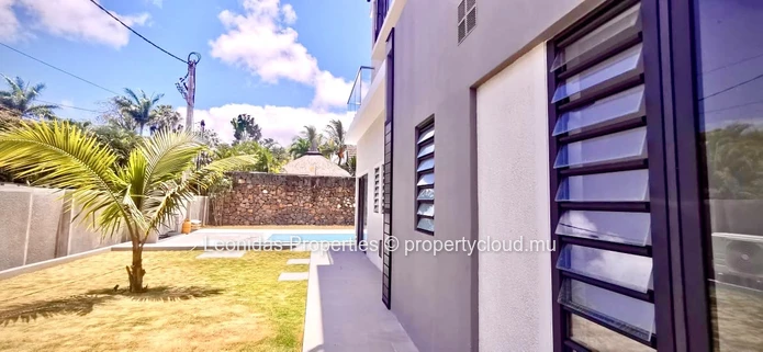 Magnifique villa neuve de 4 chambres en suites 