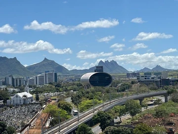 Ideal Office Space in the Heart of a Vibrant District 