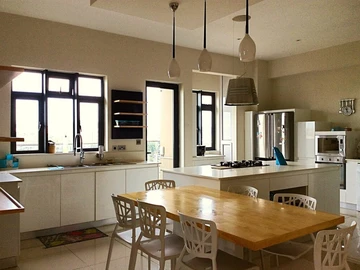 4 Bedroom Apartment