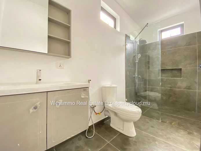 Calodyne - New house for sale 400m from the lagoon