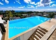 Discover this beautiful and well-maintained 2-bedroom apartment