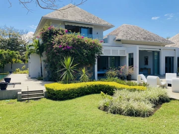 4 Bedroom Villa