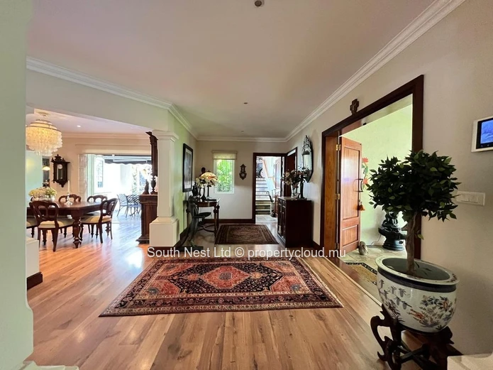 Elegant Family Residence in a Prime and Secure Estate