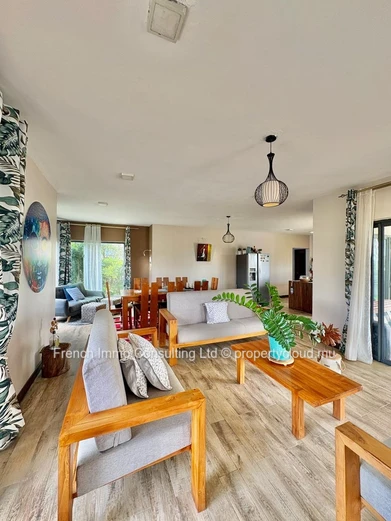 Superbe villa neuve en vente locale a Goodlands