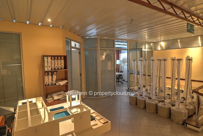 Exceptional commercial space