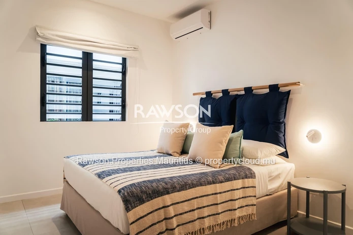 3 Bedroom Beachfront Apartment | Pool And Garden | Poste Lafayette | Lease Hold