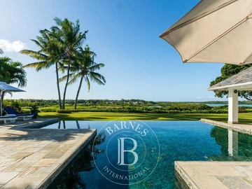 6 Bedroom Villa