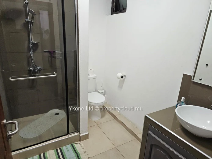 Appartement(R+4) En Vente À Flic En Flac