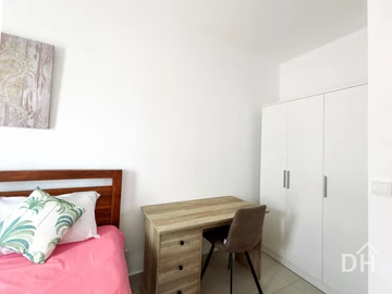4 Bedroom Townhouse, Duplex