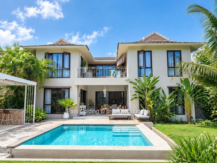 Villa de caractère à vendre – Les Lauriers, Calodyne