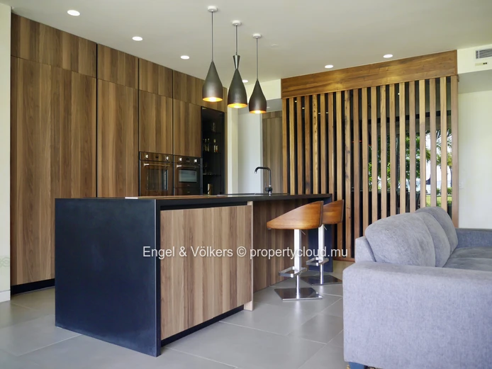 Erok, Grand Bay — Where the Ocean is Your Backyard