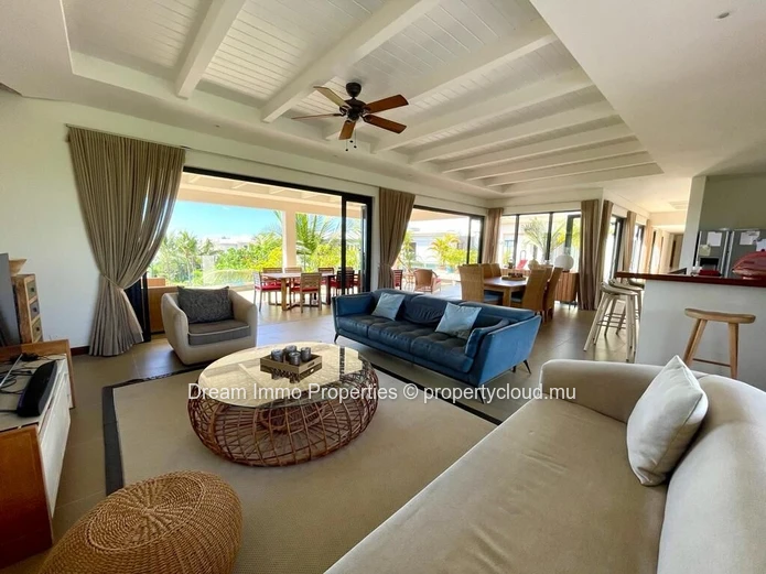 Somptuous Penthouse With Sea View & Private Pool At Azuri Village - Mauritius