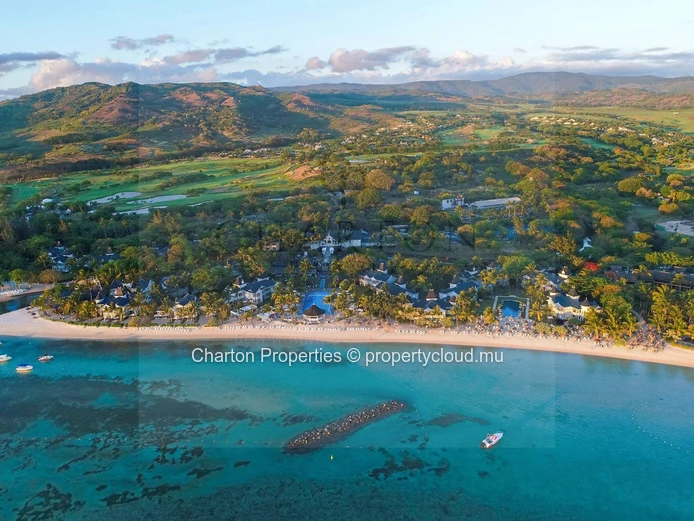 Villa contemporaine de 3 chambres au cœur d’un domaine golfique et balnéaire exclusif