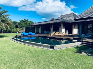 4 Bedroom Villa